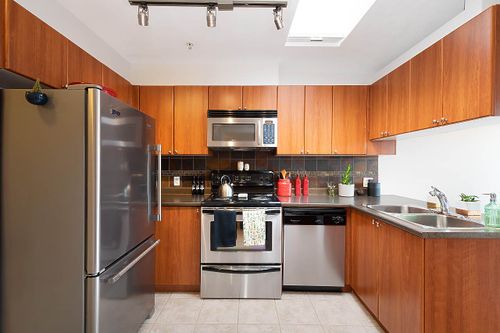 412 - 2891 E Hastings Street, Hastings, Vancouver East - 4dc3a5b95ab759b8c2ab12f245f4674244c05ba7