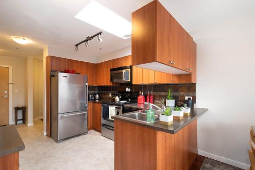 412 - 2891 E Hastings Street, Hastings, Vancouver East - 6488a9f379580a6055c5432cc9b5c15afd85eaa4