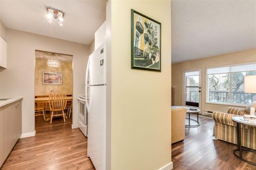 1815 - 10620 150 Street, Guildford, North Surrey - 2954f400cfc9b98ace0f97f7e5f941b6716bacc2