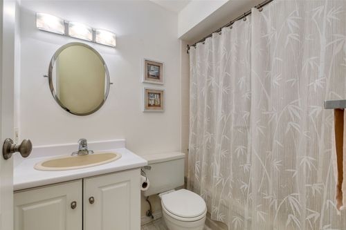 1815 - 10620 150 Street, Guildford, North Surrey - 5a3ae7a375597afac3f93f62ba01f8d8a82cb623