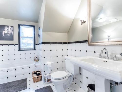 313 Archer Street, The Heights NW, New Westminster - 3f26599dd02988cabbc5a57255c05dcd38a01223