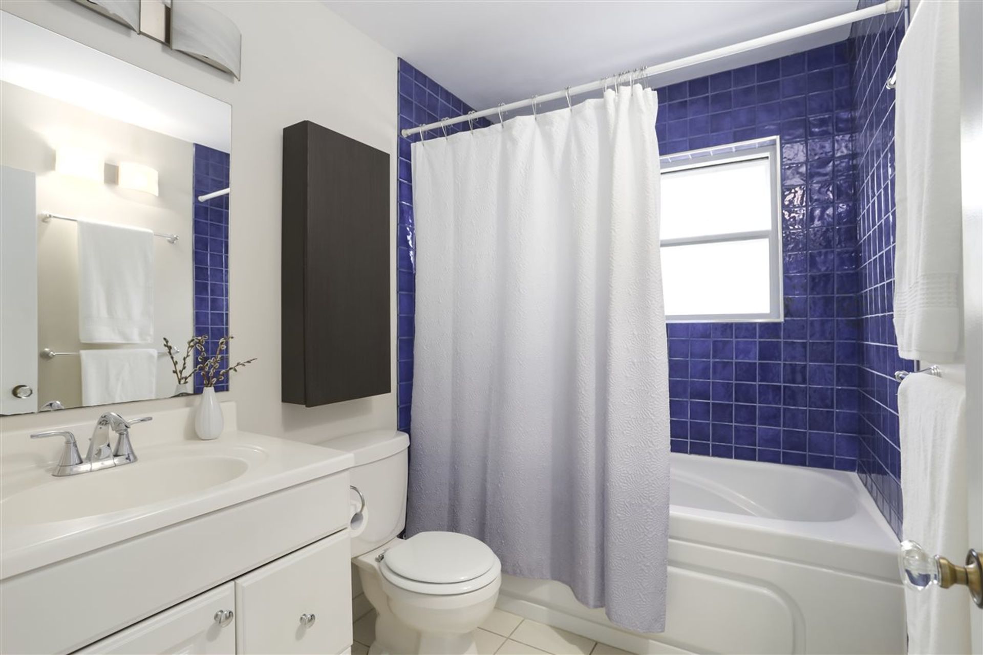 2159 E 13th Avenue, Grandview Woodland, Vancouver East - 2ea4bd21d53cc33ff123dc66f260ab66d92d6497