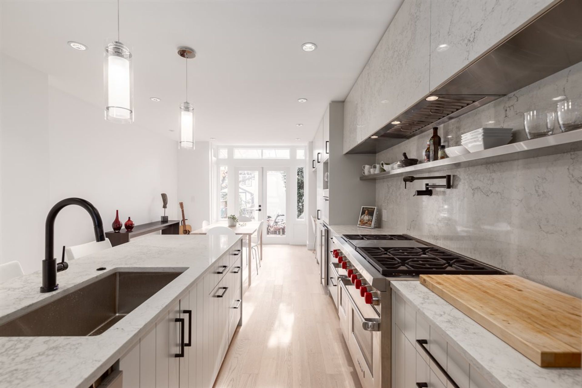 3340 W 1st Avenue, Kitsilano, Vancouver West - e75041b4b2ece5eaa3f85ae65c63193aecbb2eca