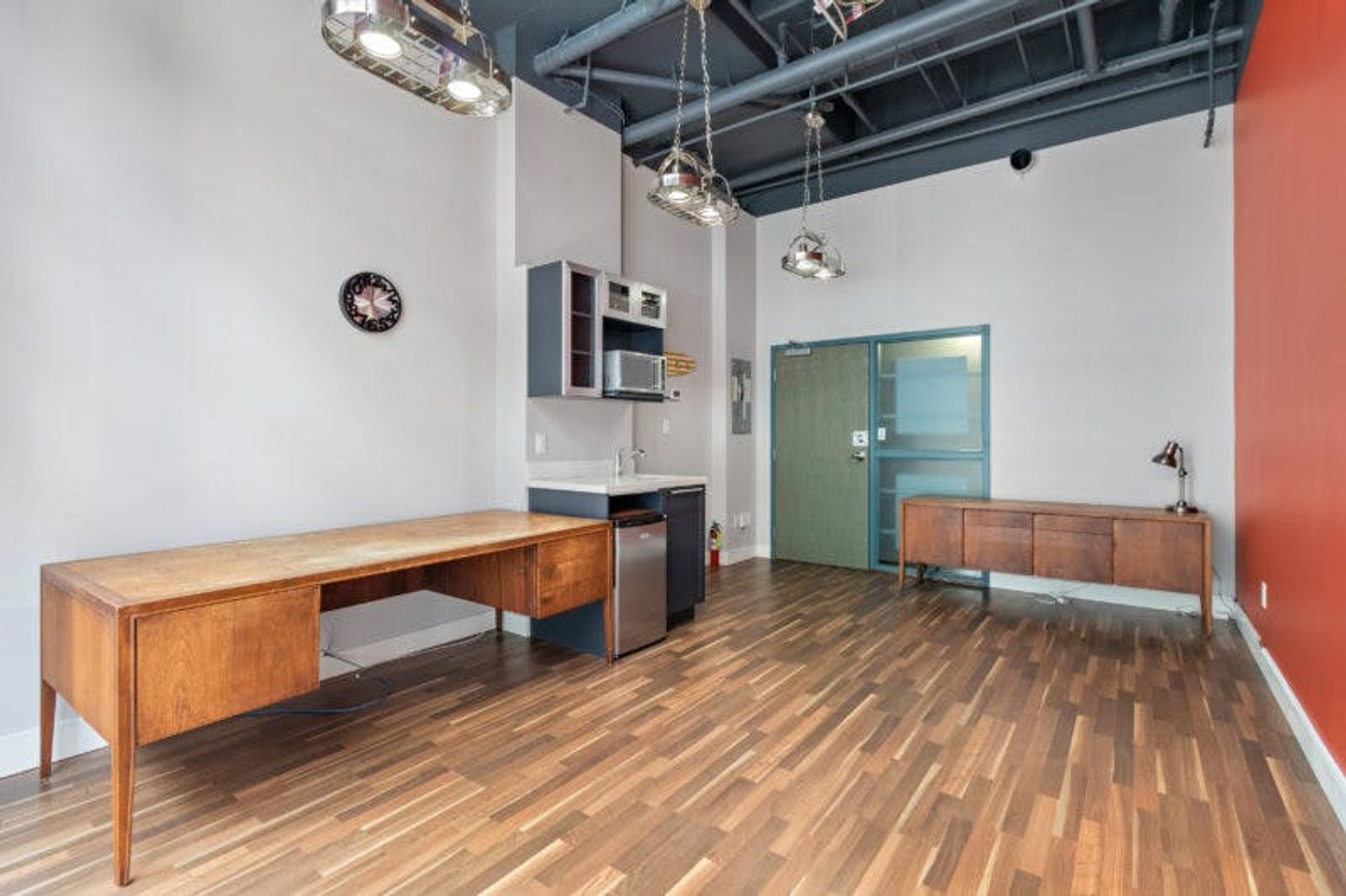 221-222 - 1628 W 1st Avenue, False Creek, Vancouver West - https___katemacphailavenuehqcom_wp-content_uploads_sites_1565_2020_06_04-800x533