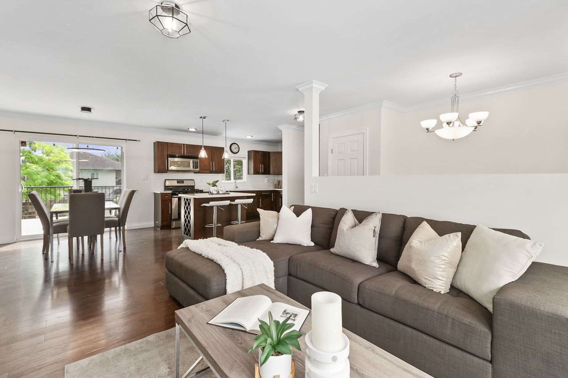 1632 Robertson Avenue, Glenwood PQ, Port Coquitlam - 52e2e33bc6e2e8fbf443734f68475161a503186a