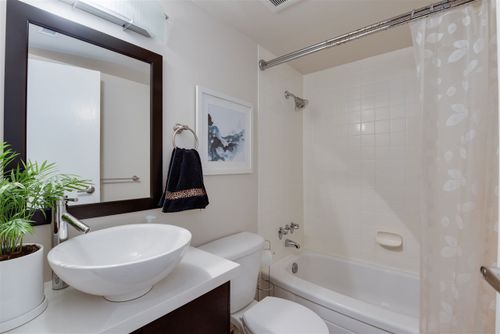 206 - 1545 E 2nd Avenue, Grandview Woodland, Vancouver East - d8e732e5c5ebaf2aa21b15fa99f0281d2bb2ce5f