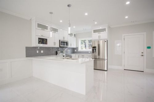 2443 E 40th Avenue, South Vancouver, Vancouver East - https___katemacphailavenuehqcom_wp-content_uploads_sites_1565_2021_05_ki-1-800x533