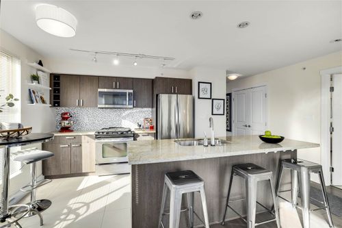 PH10 - 1689 E 13th Avenue, Grandview Woodland, Vancouver East - 1b8a073930ff34a0864fec9047c8266071b9744e