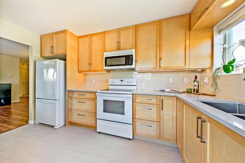 401 - 202 Mowat Street, Uptown NW, New Westminster - c3101e13e48c8379aac8f98e2c3b04d1e2916316
