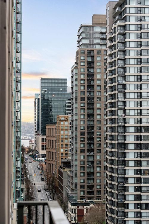 1704 - 1055 Homer Street, Yaletown, Vancouver West - 1055-homer-street-yaletown-vancouver-west-19 thumbnail 1704 - 1055 Homer Street, Yaletown, Vancouver West - 1055-homer-street-yaletown-vancouver-west-19