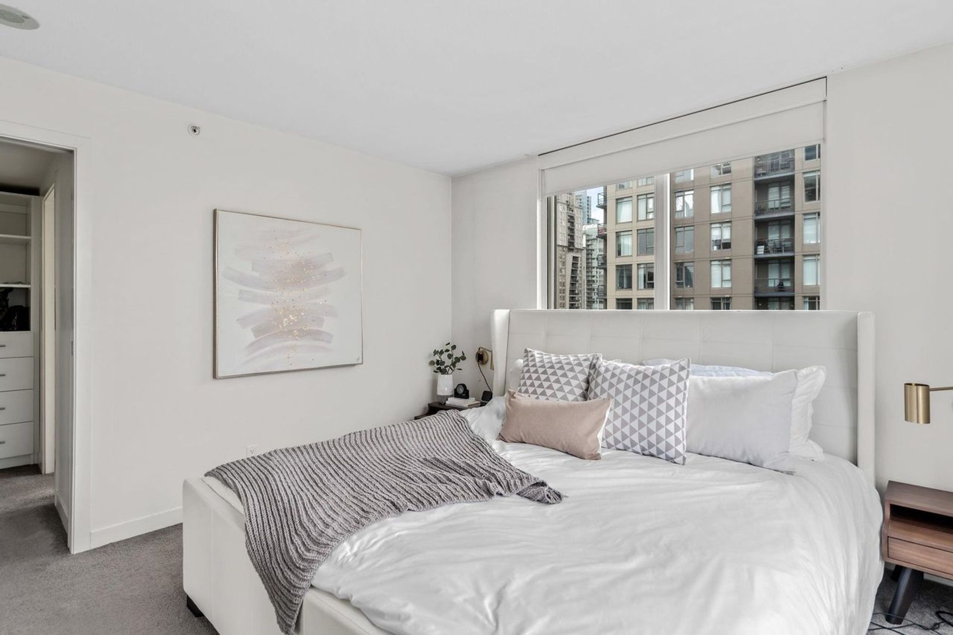 1704 - 1055 Homer Street, Yaletown, Vancouver West - 1055-homer-street-yaletown-vancouver-west-22 1704 - 1055 Homer Street, Yaletown, Vancouver West - 1055-homer-street-yaletown-vancouver-west-22