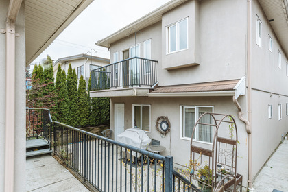 5 at 5932 Hardwick Street, Central BN, Burnaby North