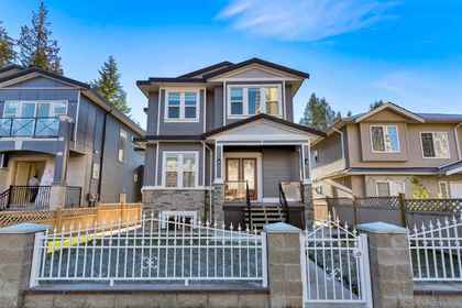 2570-lincoln-avenue-woodland-acres-pq-port-coquitlam-01 at 2570 Lincoln Avenue, Woodland Acres PQ, Port Coquitlam