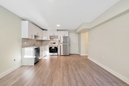 2570-lincoln-avenue-woodland-acres-pq-port-coquitlam-14 at 2570 Lincoln Avenue, Woodland Acres PQ, Port Coquitlam