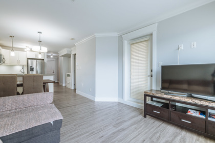 11 at 302 - 2268 Shaughne Street, Central Pt Coquitlam, Port Coquitlam
