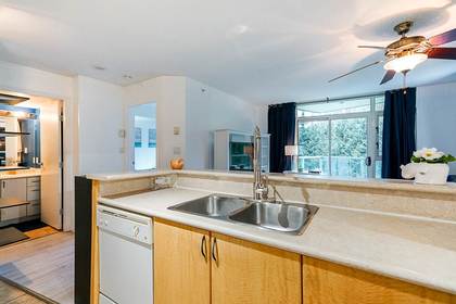 2763-chandlery-place-fraserview-ve-vancouver-east-04 at 511 - 2763 Chandlery Place, Fraserview VE, Vancouver East