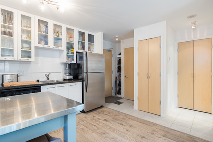 10 at 605 - 969 Richards Street, Downtown VW, Vancouver West