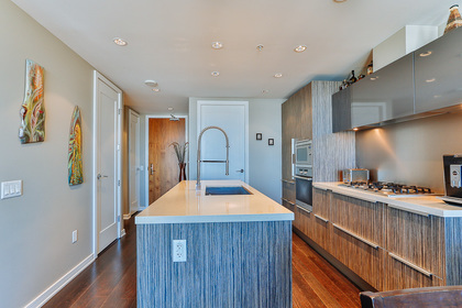 3 at 1001 - 1661  Street, False Creek, Vancouver West