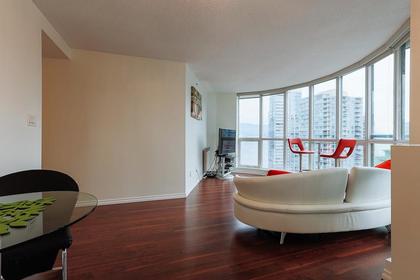 10 at 2006 - 555 Street, Coal Harbour, Vancouver West