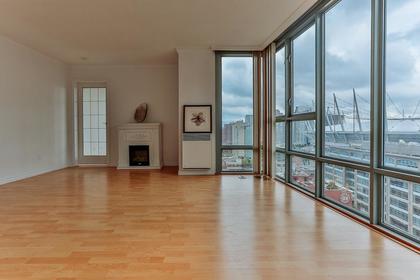 2 at 1901 - 930 Street, Yaletown, Vancouver West