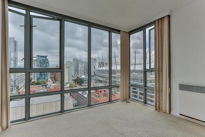 8 at 1901 - 930 Street, Yaletown, Vancouver West