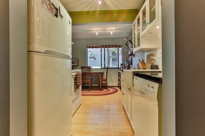 10 at 202 - 1516 Street, Grandview VE, Vancouver East