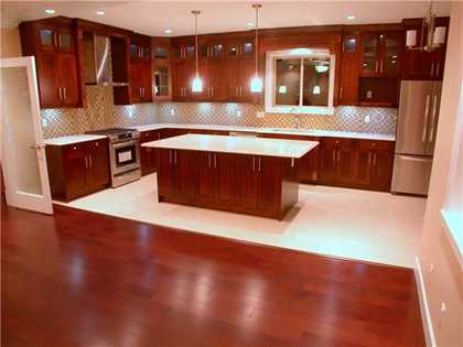 2 at 2712 Pkwy, Blueridge NV, North Vancouver
