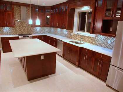 3 at 2712 Pkwy, Blueridge NV, North Vancouver