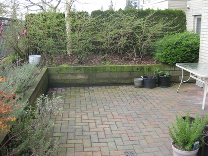 1st. at 111 - 9329 Crescent, Simon Fraser Univer., Burnaby North