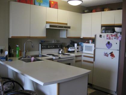 4 at 703 - 3970 Court, Government Road, Burnaby North