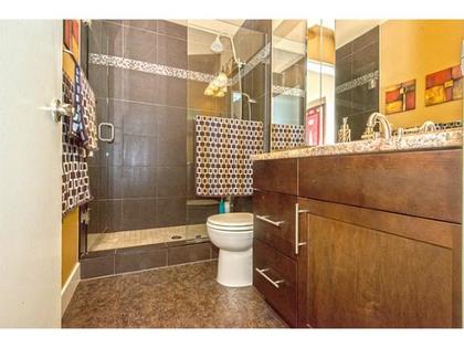 10 at 9048 Place, Simon Fraser Hills, Burnaby North
