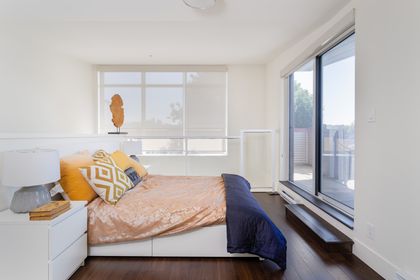 10 at 412 - 2250 Commerci Drive, Grandview Woodland, Vancouver East