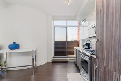6 at 412 - 2250 Commerci Drive, Grandview Woodland, Vancouver East