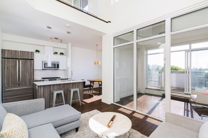 1 at 419 - 2250 Commerci Drive, Grandview Woodland, Vancouver East