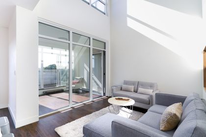 2 at 419 - 2250 Commerci Drive, Grandview Woodland, Vancouver East