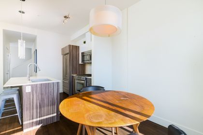 9 at 419 - 2250 Commerci Drive, Grandview Woodland, Vancouver East