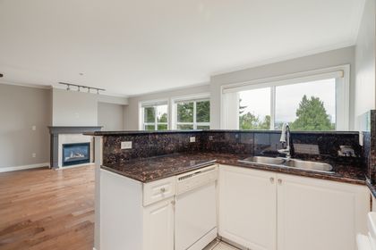 9 at 303 - 4181 Norfolk Street, Central BN, Burnaby North