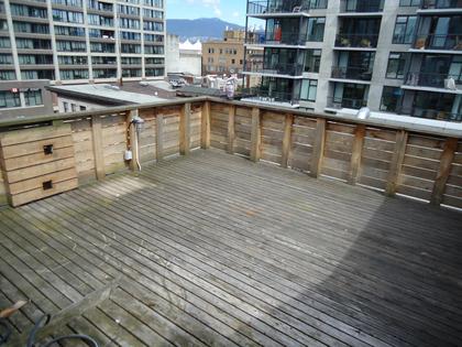 10 at 604 - 53 Street, Downtown VW, Vancouver West