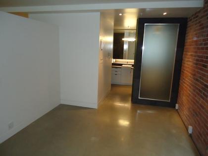 6 at 604 - 53 Street, Downtown VW, Vancouver West