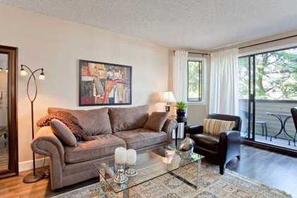 1 at 211 - 853 Ave., Mount Pleasant VE, Vancouver East