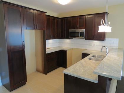 4 at 6512 Avenue, Forest Glen BS, Burnaby South
