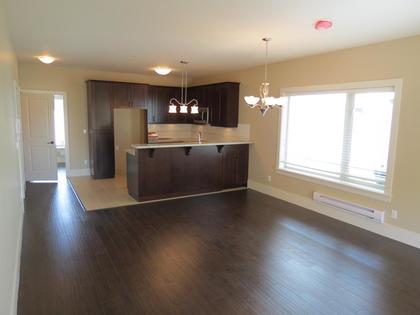 5 at 6512 Avenue, Forest Glen BS, Burnaby South