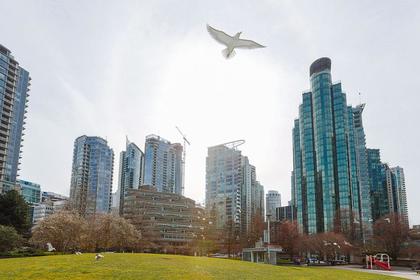 3 at 1005 - 555 Street, Coal Harbour, Vancouver West