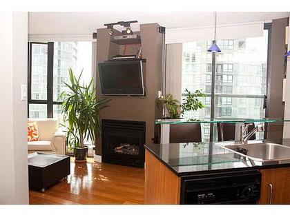 7 at 2603 - 501 St., Downtown VW, Vancouver West