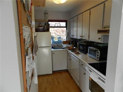 6 at 305 - 3506 Ave., Kitsilano, Vancouver West