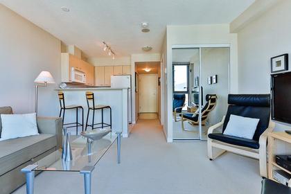 7 at 2103 - 1331 Street, Coal Harbour, Vancouver West