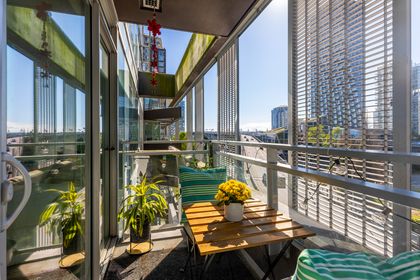 19 at 708 - 1372 Seymour Street, Downtown VW, Vancouver West