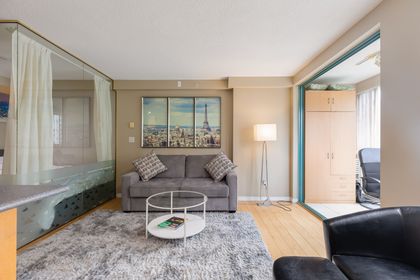 011 at 1901 - 939 Homer Street, Yaletown, Vancouver West