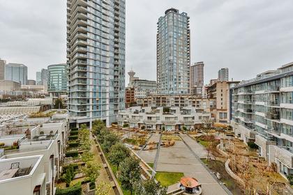 16 at 708 - 689 Street, Downtown VW, Vancouver West