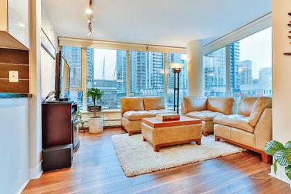 7 at 708 - 689 Street, Downtown VW, Vancouver West